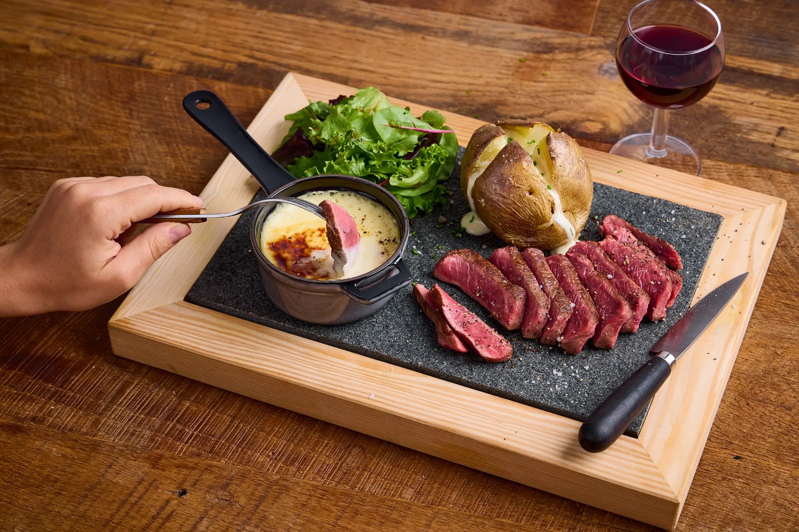 Hippopotamus Steakhouse